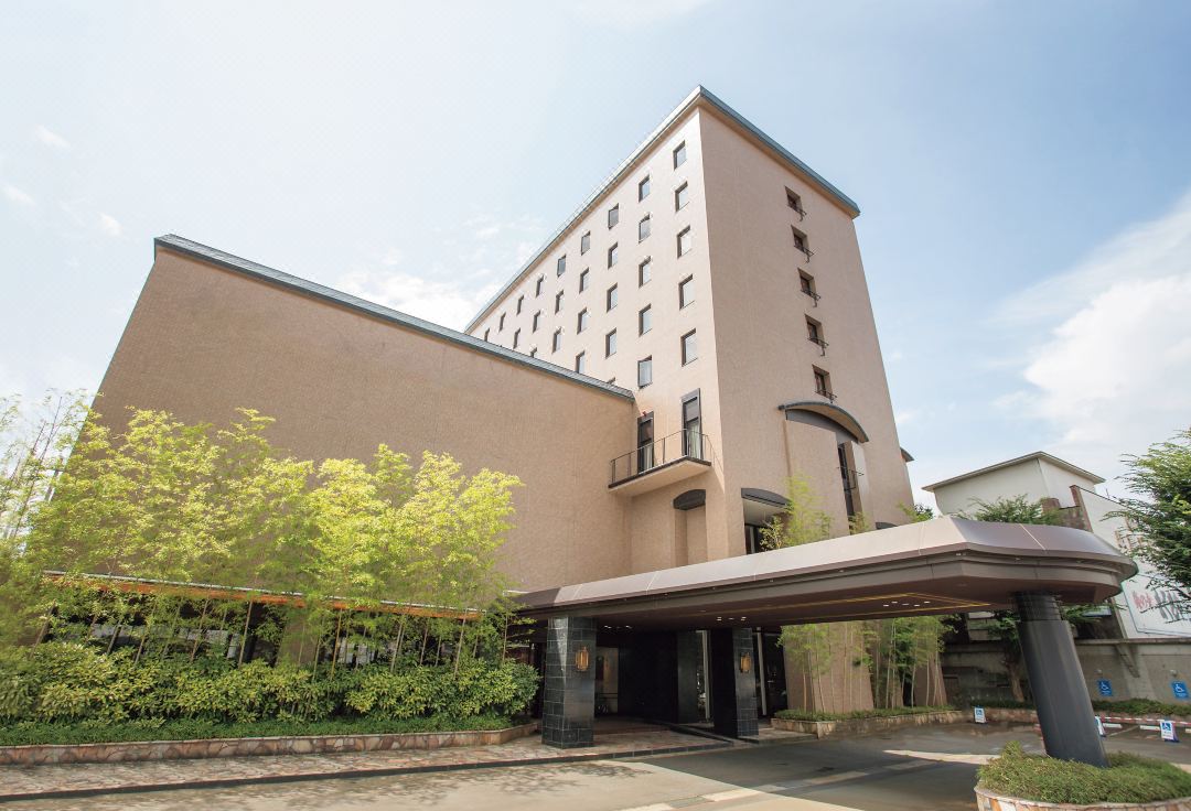 ロイヤルパインズホテル米沢
