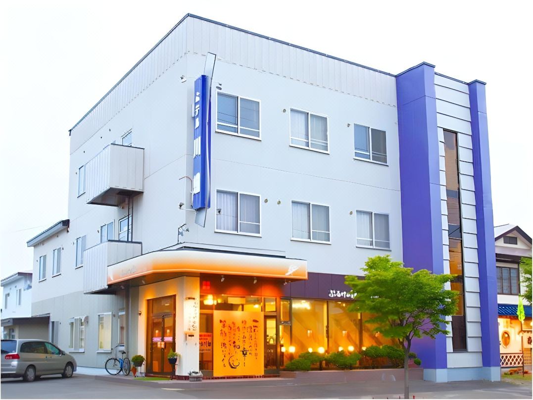 標津川温泉ぷるけの館ホテル川畑