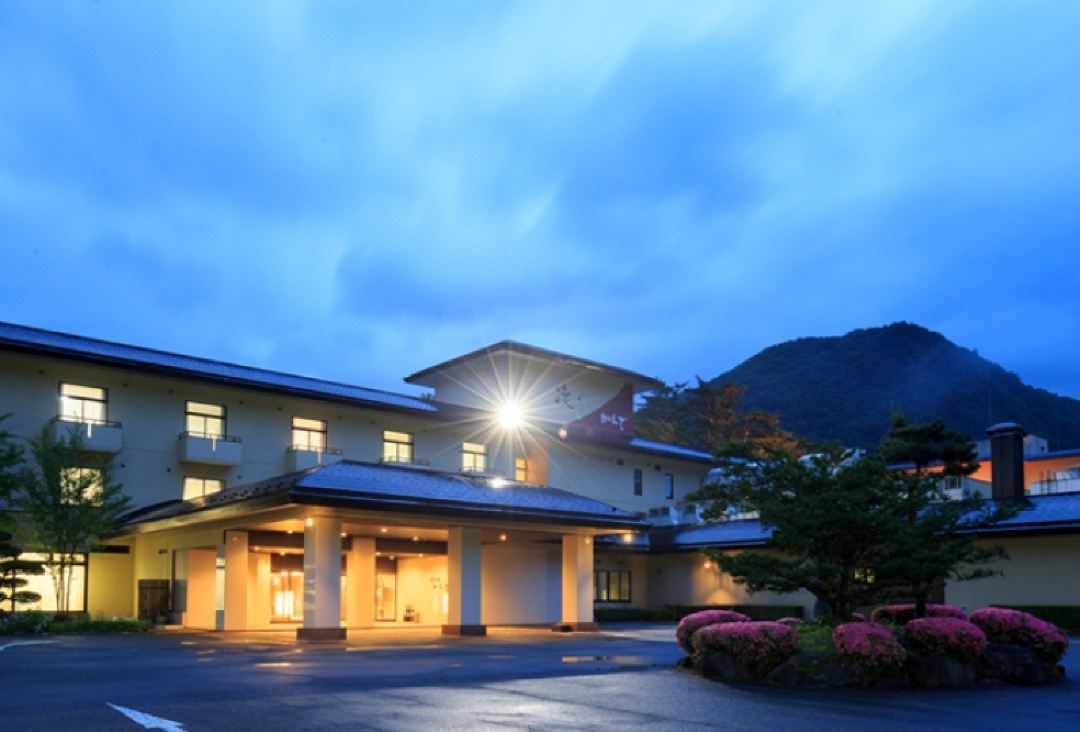 โรงแรมวาตาริออนเซ็น เบทเทย์ คาเอเดะ